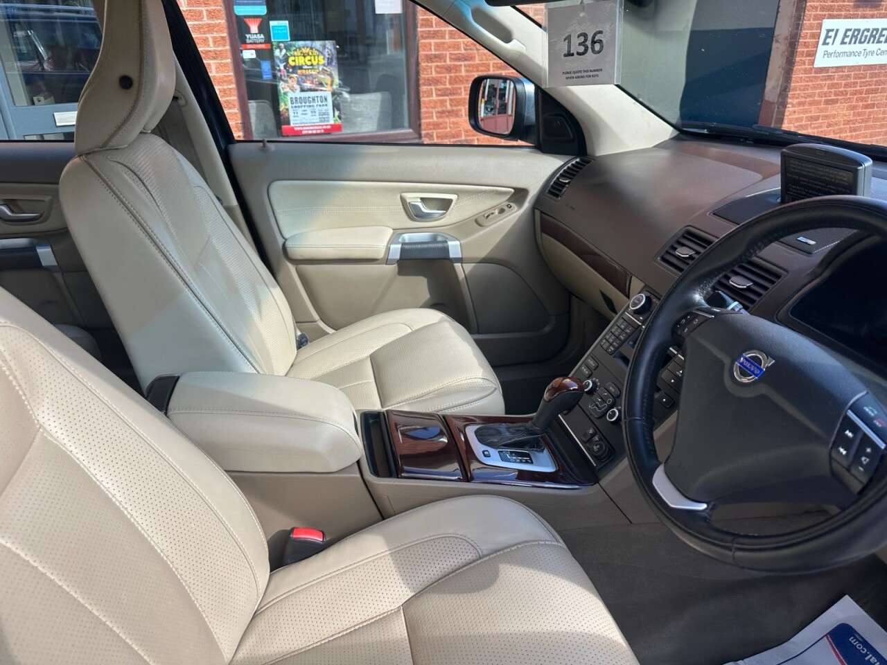 2012 VOLVO XC90 2012 VOLVO XC90