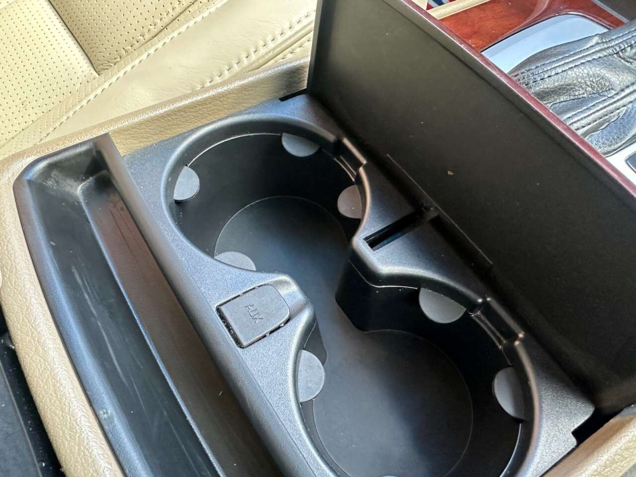 2012 VOLVO XC90 2012 VOLVO XC90