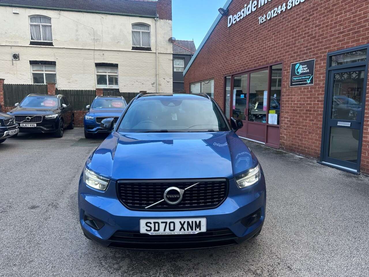 2020 VOLVO XC40 2020 VOLVO XC40