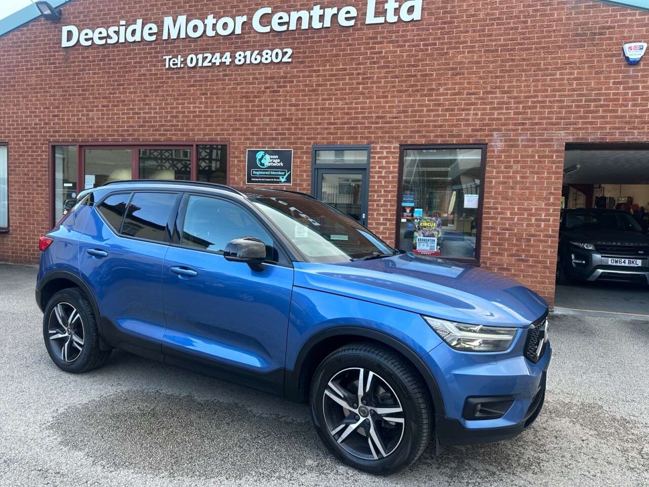 2020 VOLVO XC40 2020 VOLVO XC40