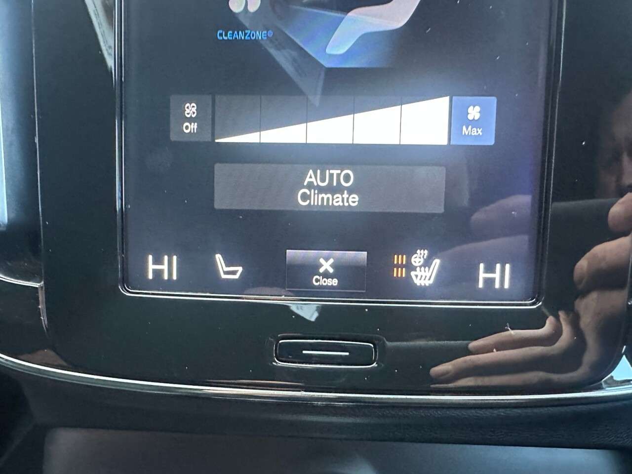 2020 VOLVO XC40 2020 VOLVO XC40