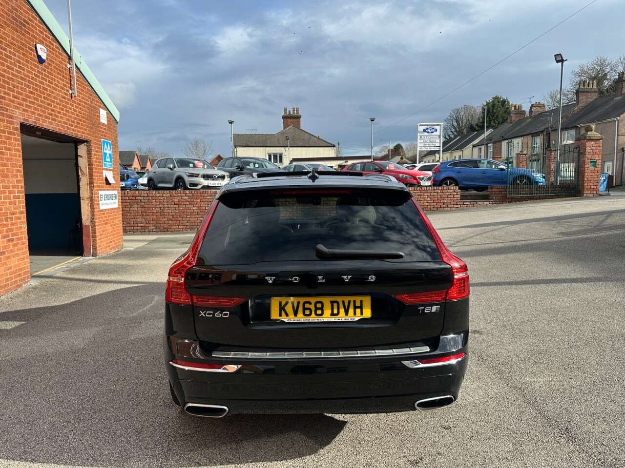 2018 VOLVO XC60 2018 VOLVO XC60