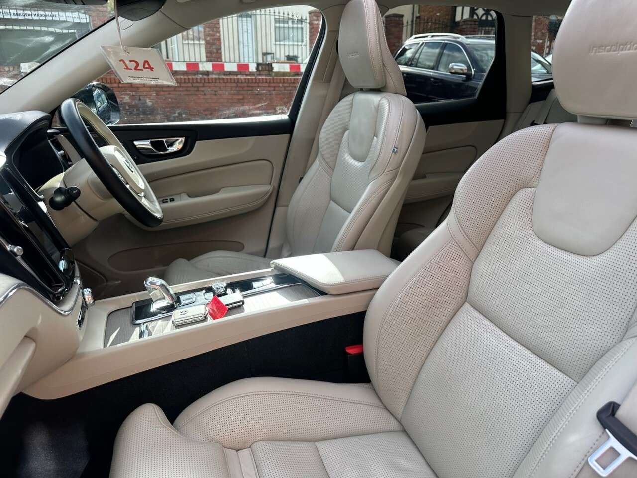 2018 VOLVO XC60 2018 VOLVO XC60