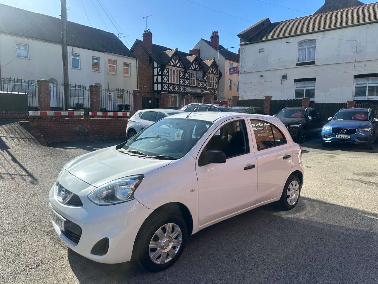 A 2015 NISSAN MICRA 1.2 Visia Hatchback 5dr Petrol Manual Euro 6 (80 ps) A 2015 NISSAN MICRA 1.2 Visia Hatchback 5dr Petrol Manual Euro 6 (80 ps)