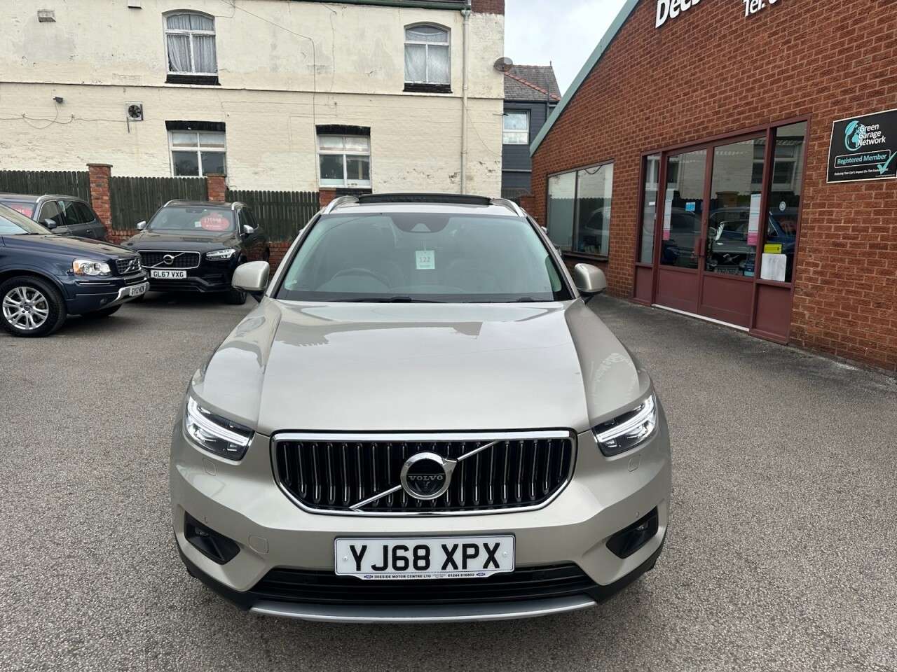 2018 VOLVO XC40 2018 VOLVO XC40