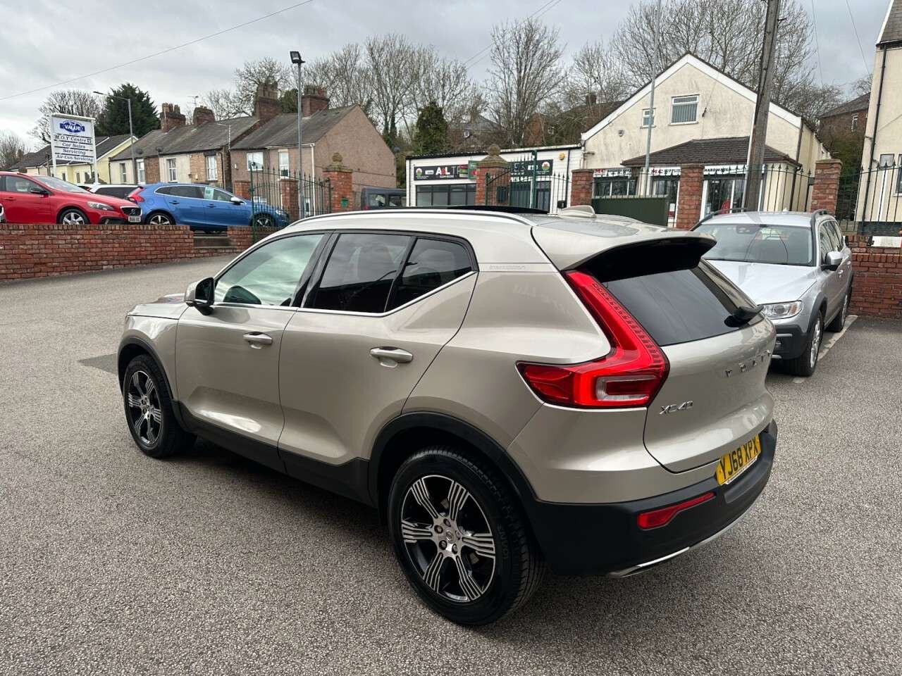 2018 VOLVO XC40 2018 VOLVO XC40