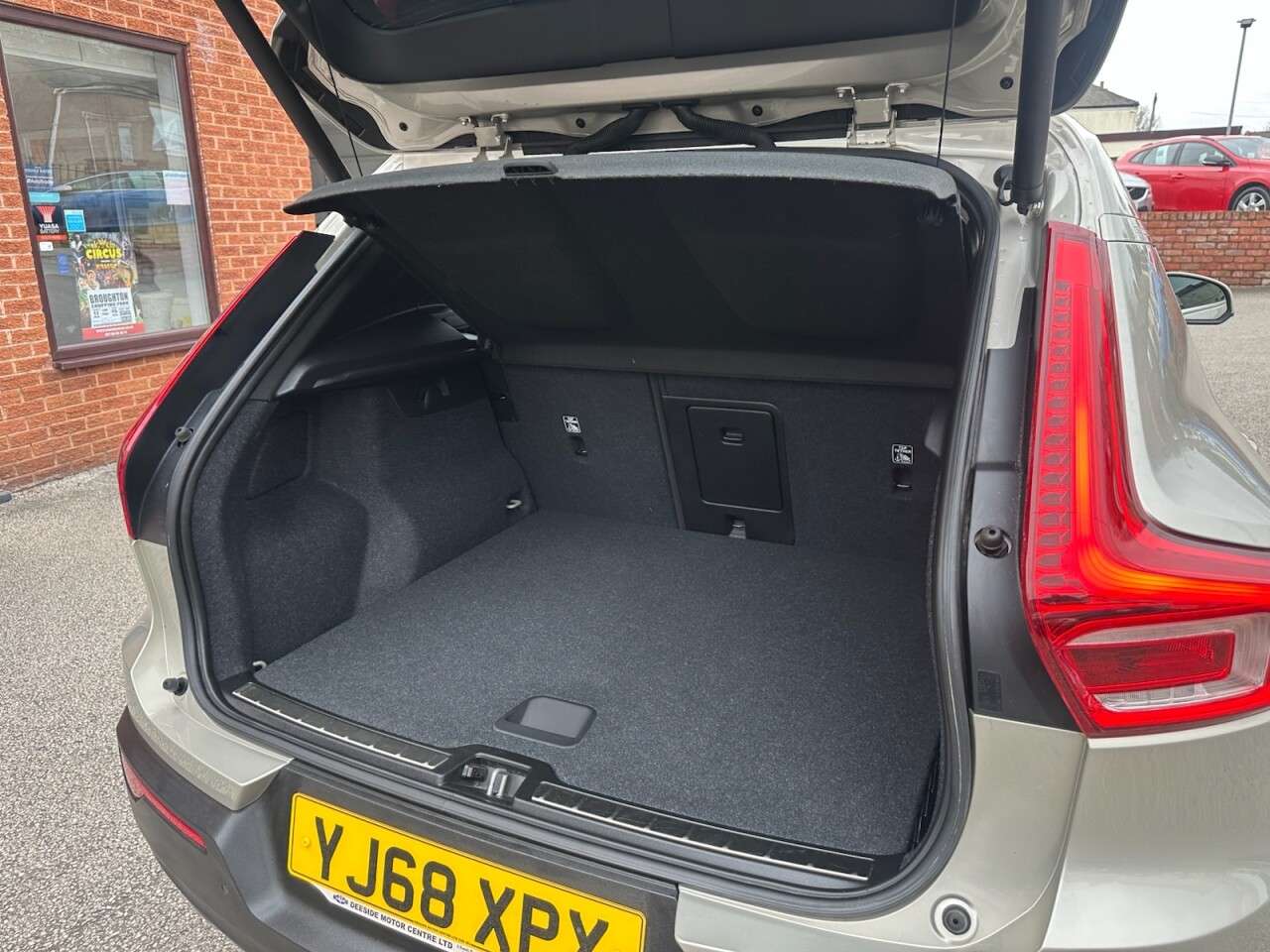 2018 VOLVO XC40 2018 VOLVO XC40