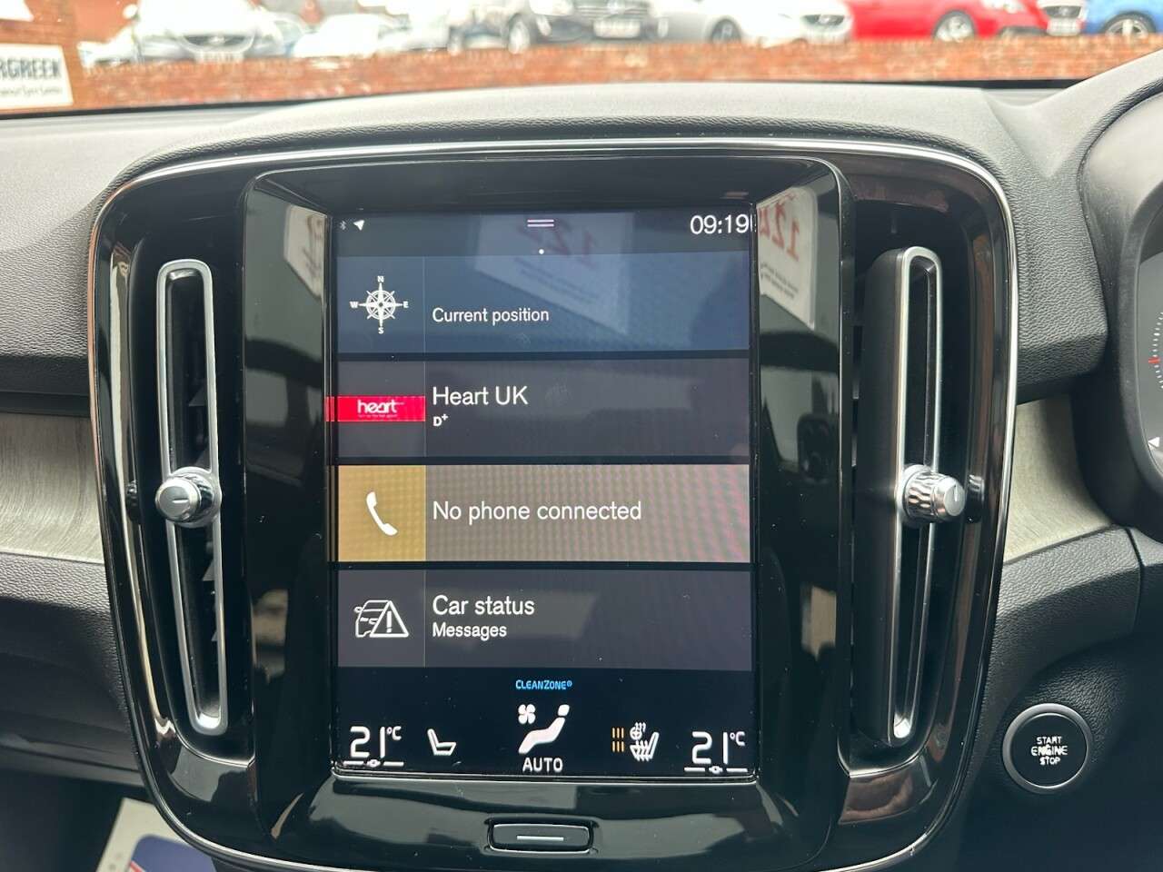 2018 VOLVO XC40 2018 VOLVO XC40