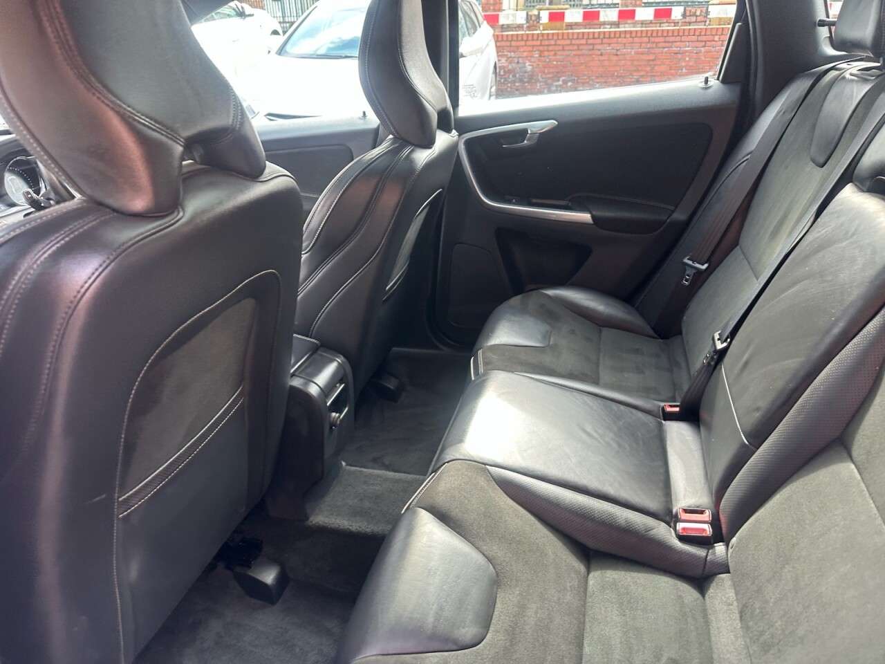 2016 VOLVO XC60 2016 VOLVO XC60