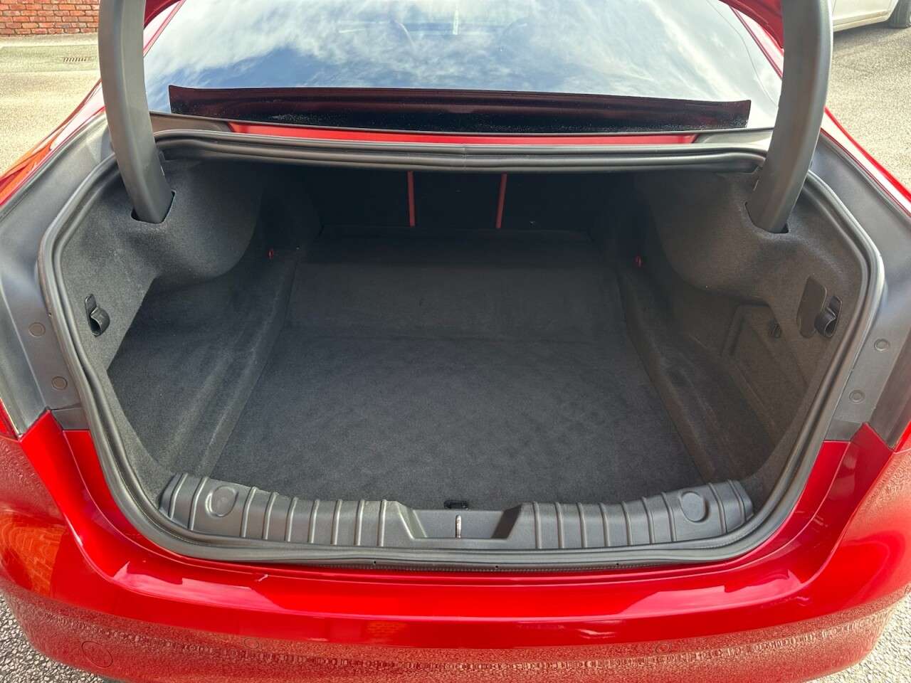 2016 JAGUAR XF 2016 JAGUAR XF