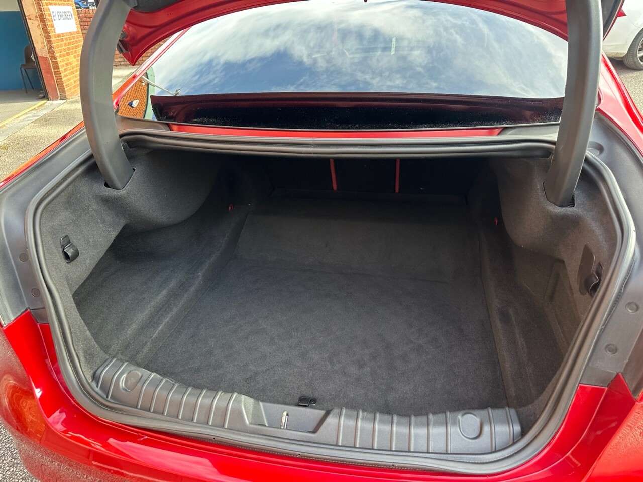 2016 JAGUAR XF 2016 JAGUAR XF