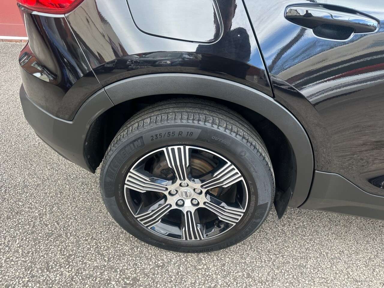 2019 VOLVO XC40 2019 VOLVO XC40