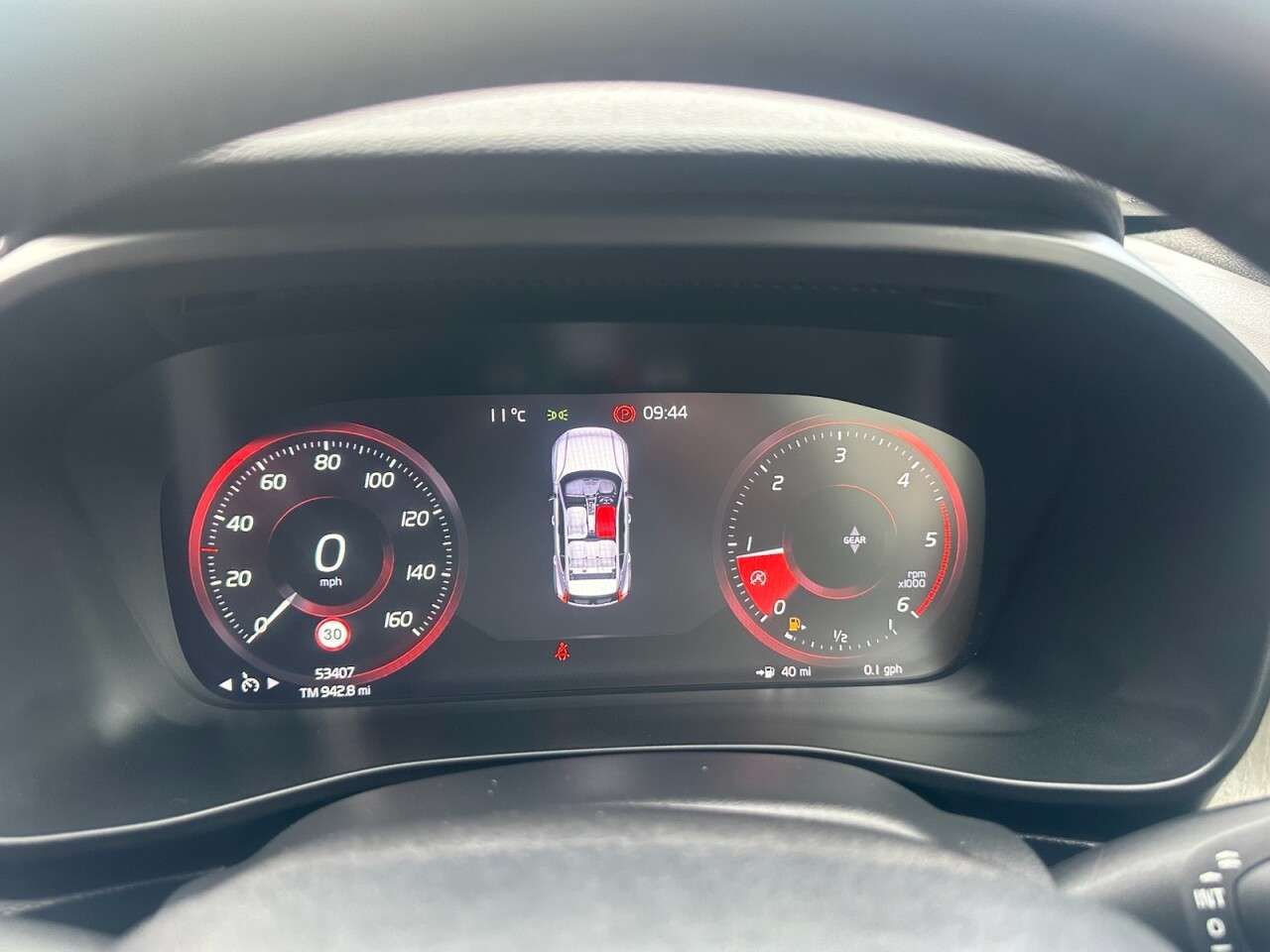 2019 VOLVO XC40 2019 VOLVO XC40