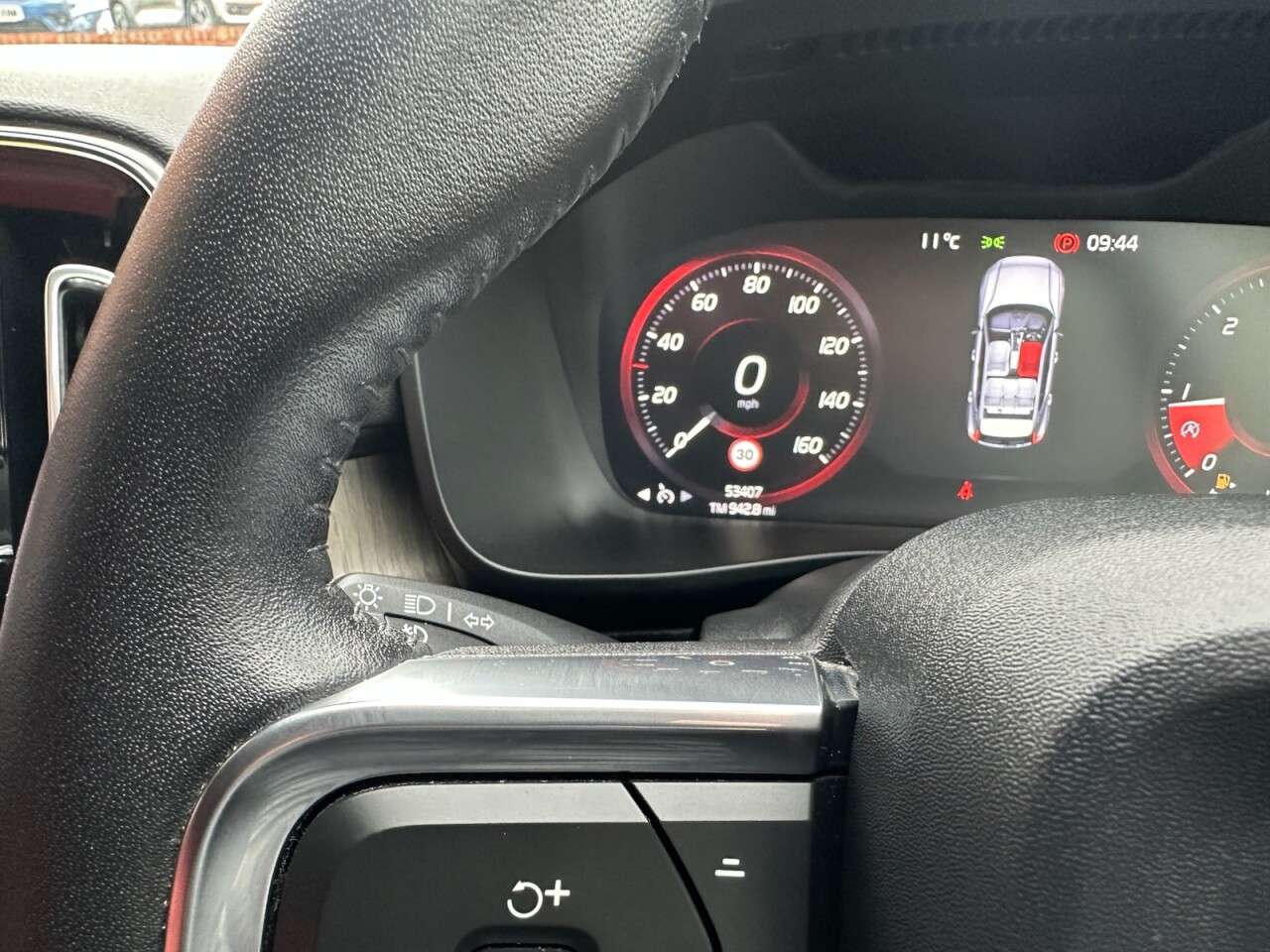 2019 VOLVO XC40 2019 VOLVO XC40