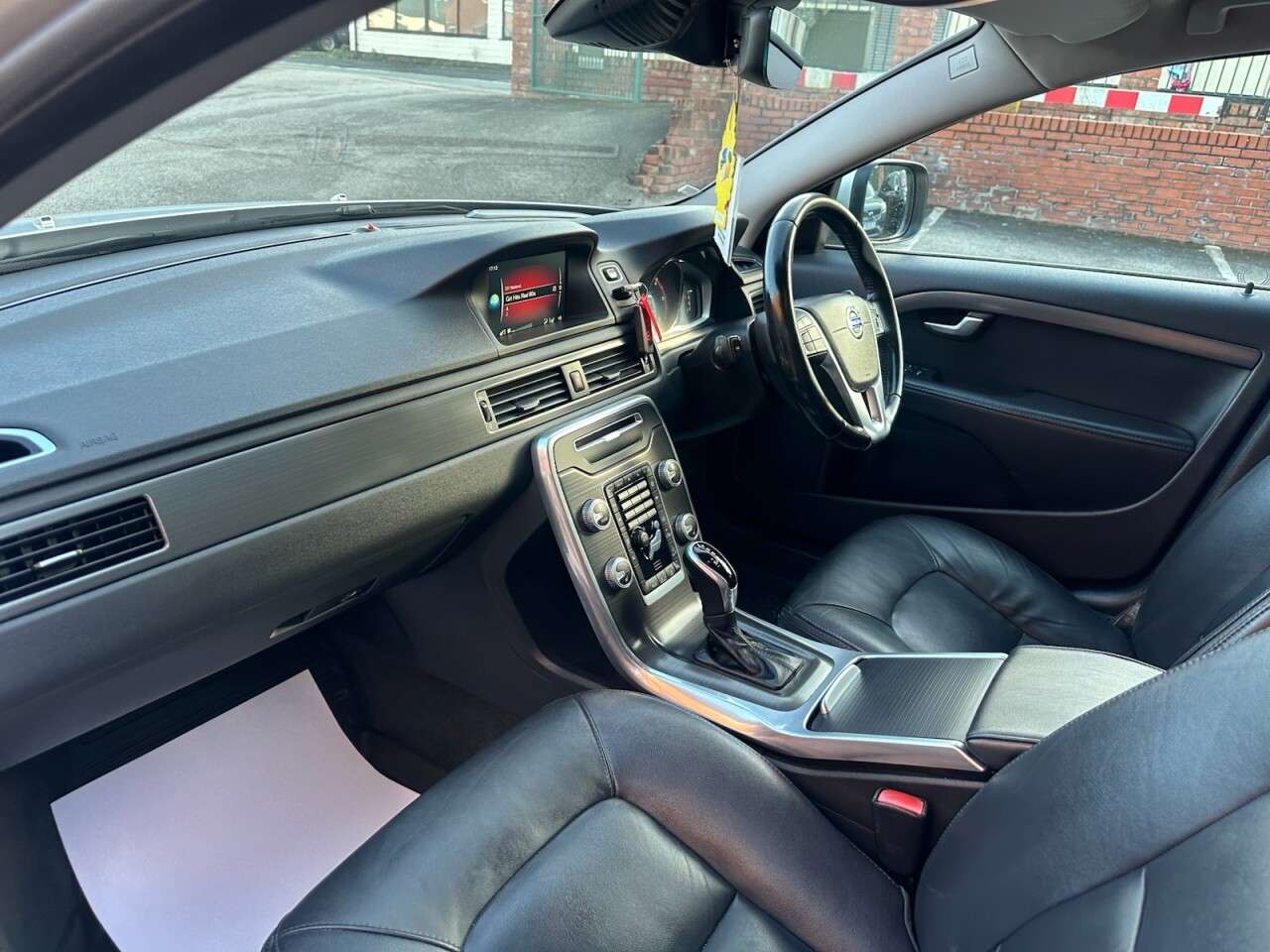 2014 VOLVO XC70 2014 VOLVO XC70