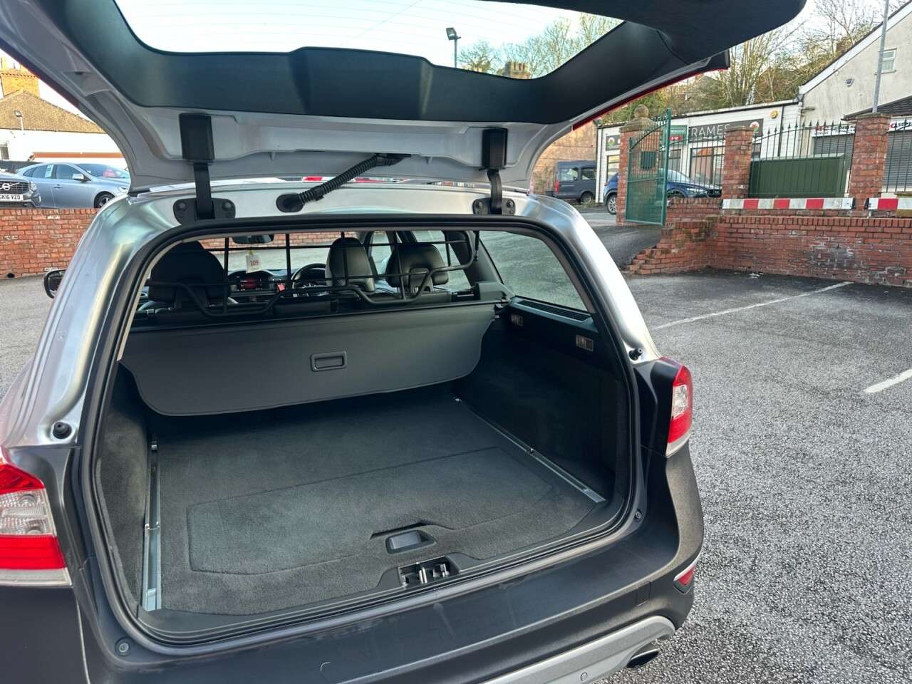 2014 VOLVO XC70 2014 VOLVO XC70