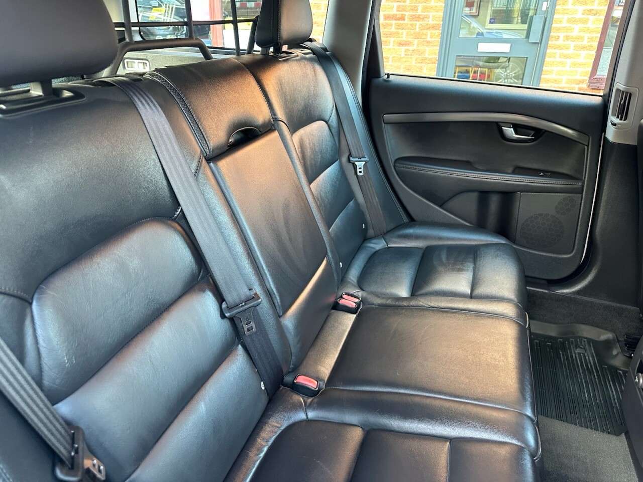 2014 VOLVO XC70 2014 VOLVO XC70