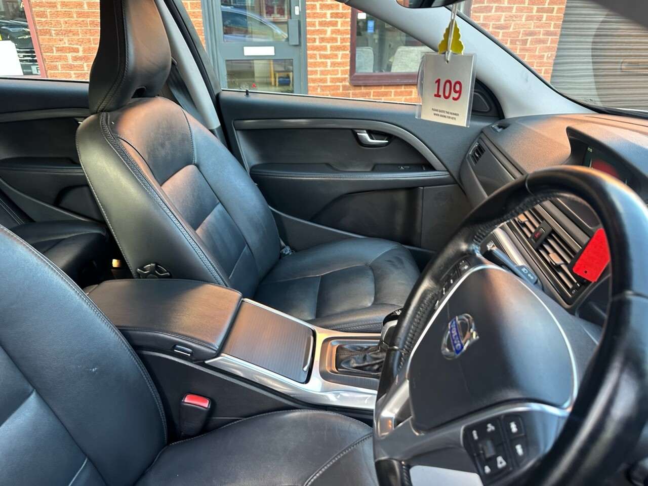 2014 VOLVO XC70 2014 VOLVO XC70