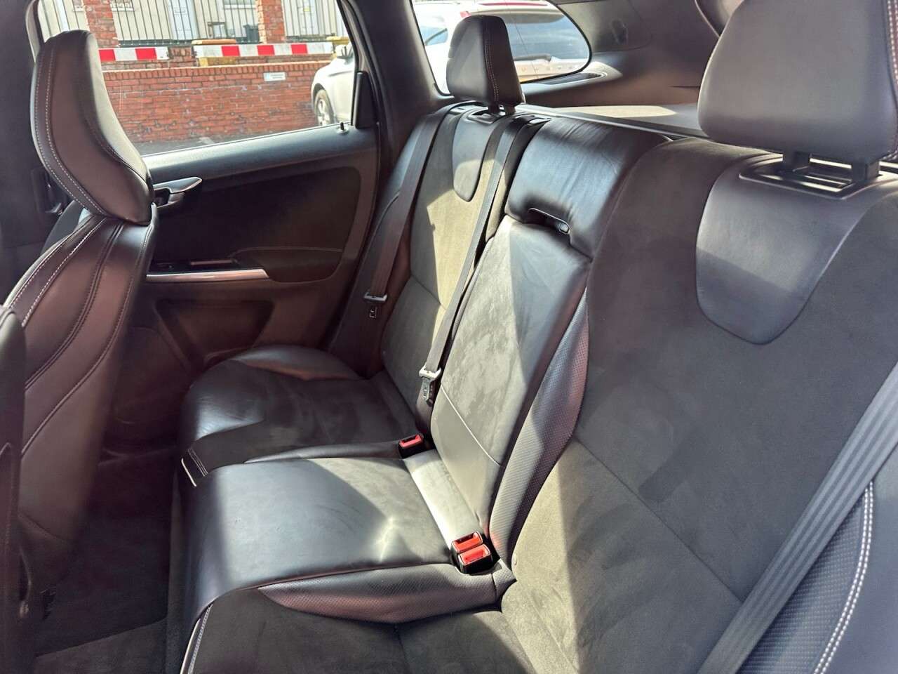 2017 VOLVO XC60 2017 VOLVO XC60