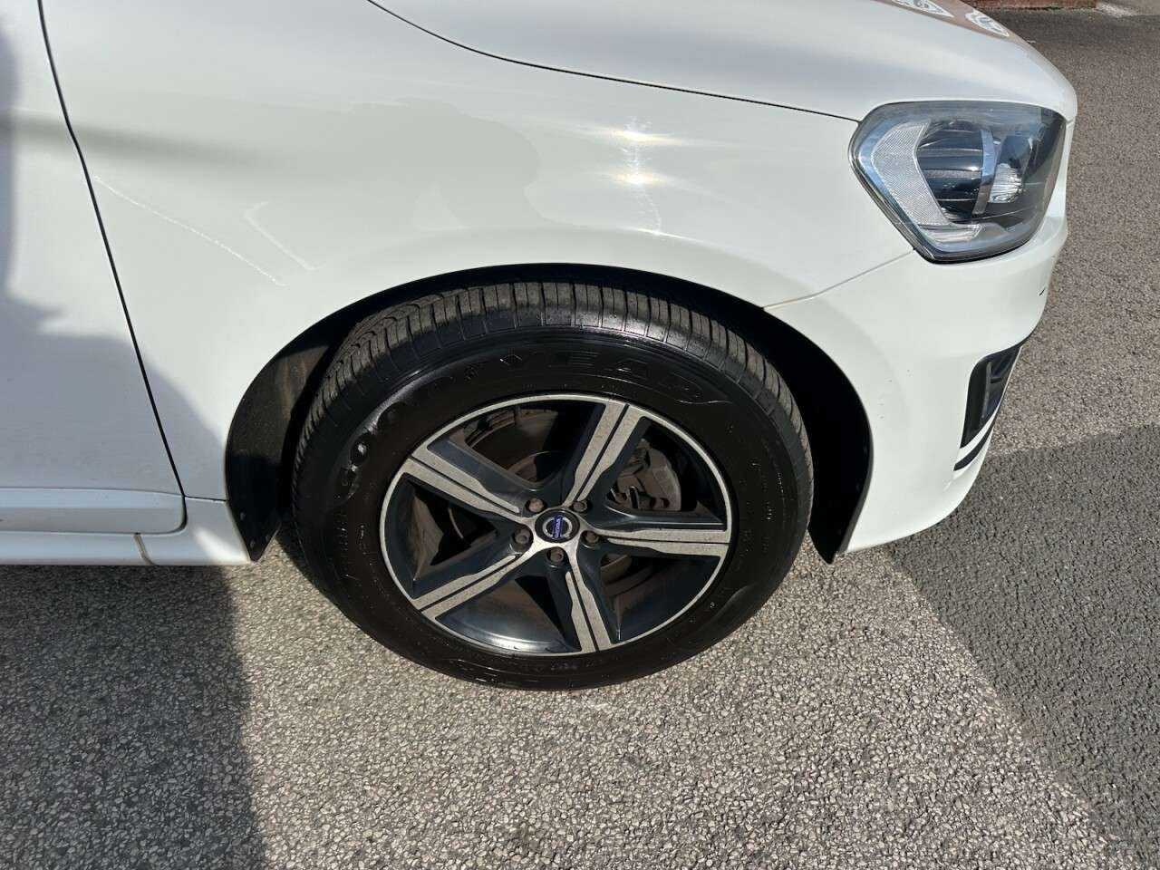 2017 VOLVO XC60 2017 VOLVO XC60