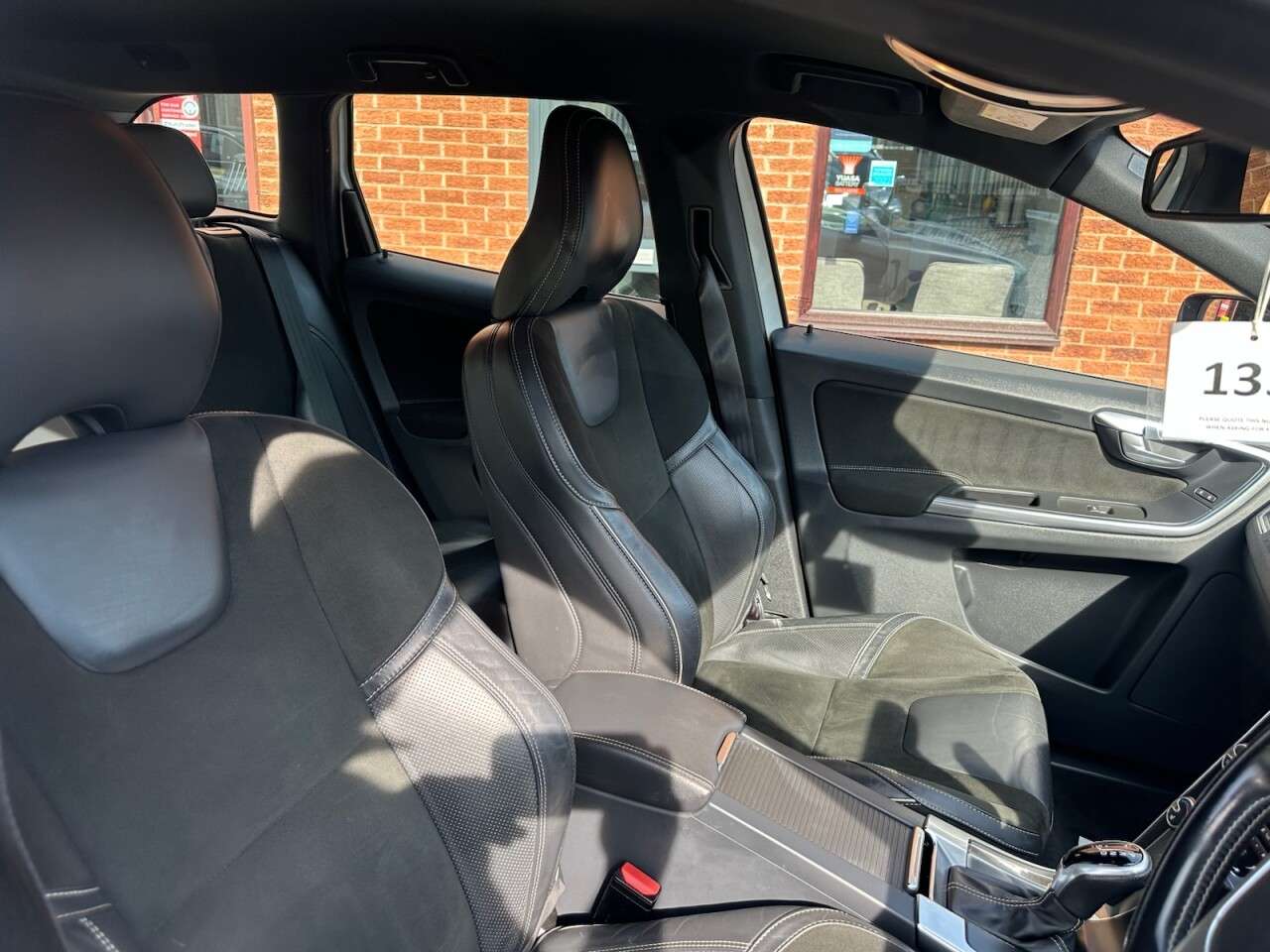 2017 VOLVO XC60 2017 VOLVO XC60