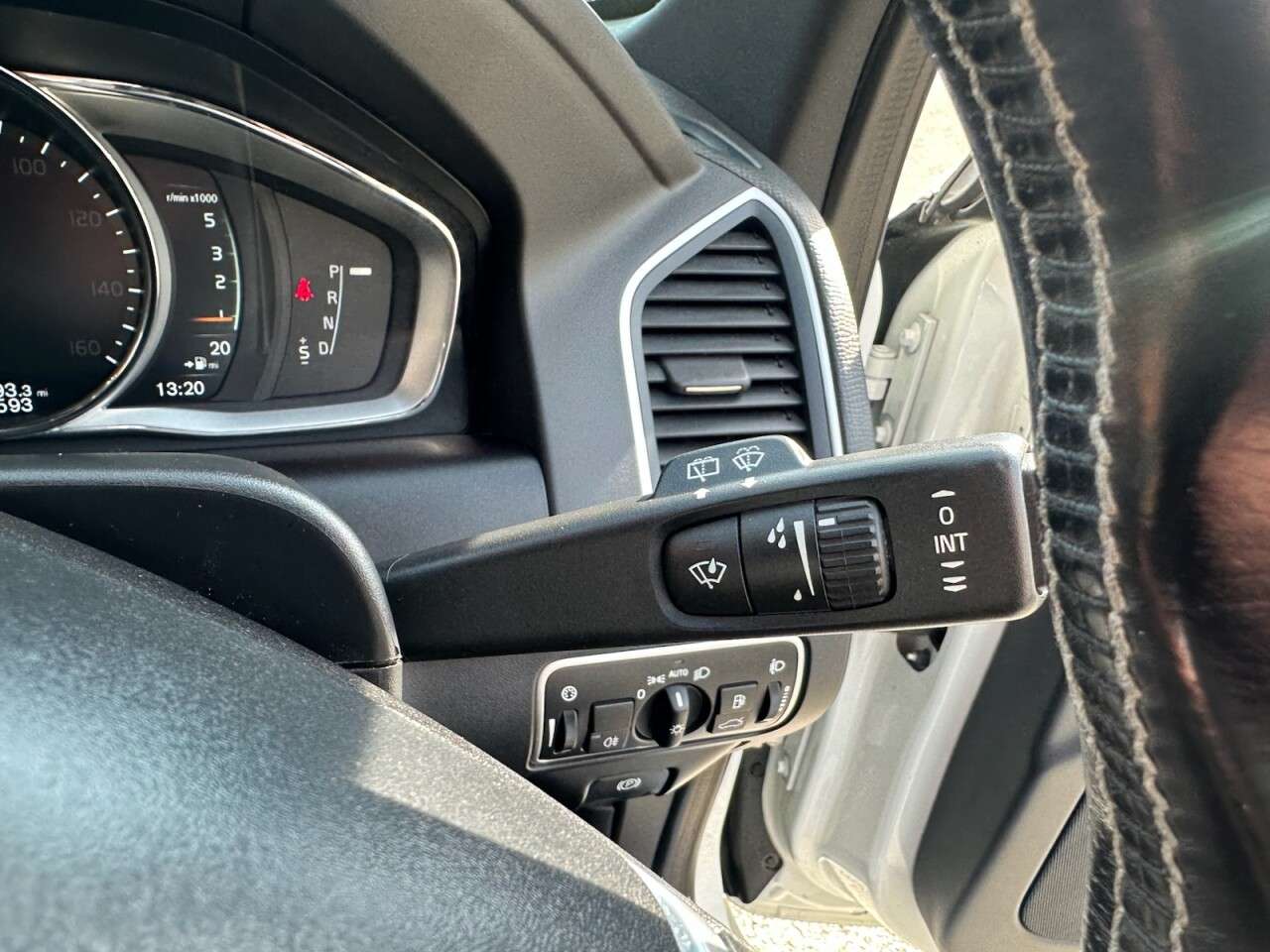 2017 VOLVO XC60 2017 VOLVO XC60