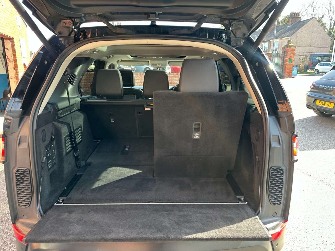 2017 LAND ROVER DISCOVERY 2017 LAND ROVER DISCOVERY