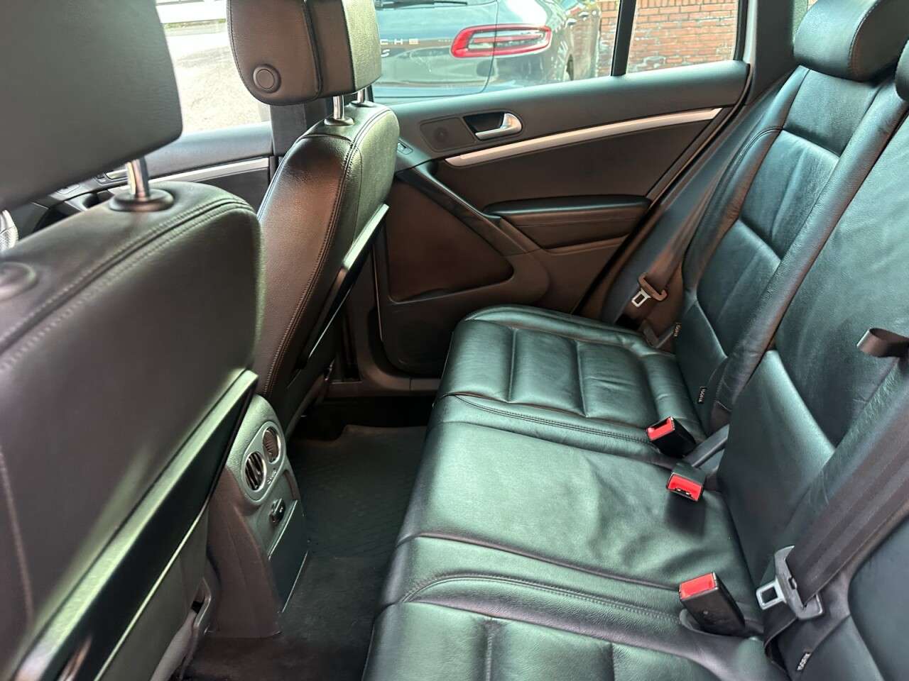 2015 VOLKSWAGEN TIGUAN 2015 VOLKSWAGEN TIGUAN