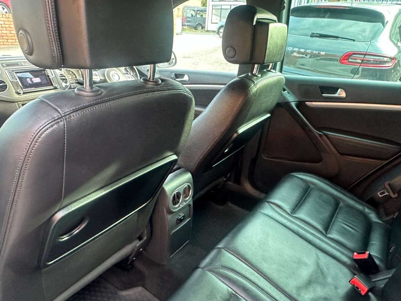 2015 VOLKSWAGEN TIGUAN 2015 VOLKSWAGEN TIGUAN