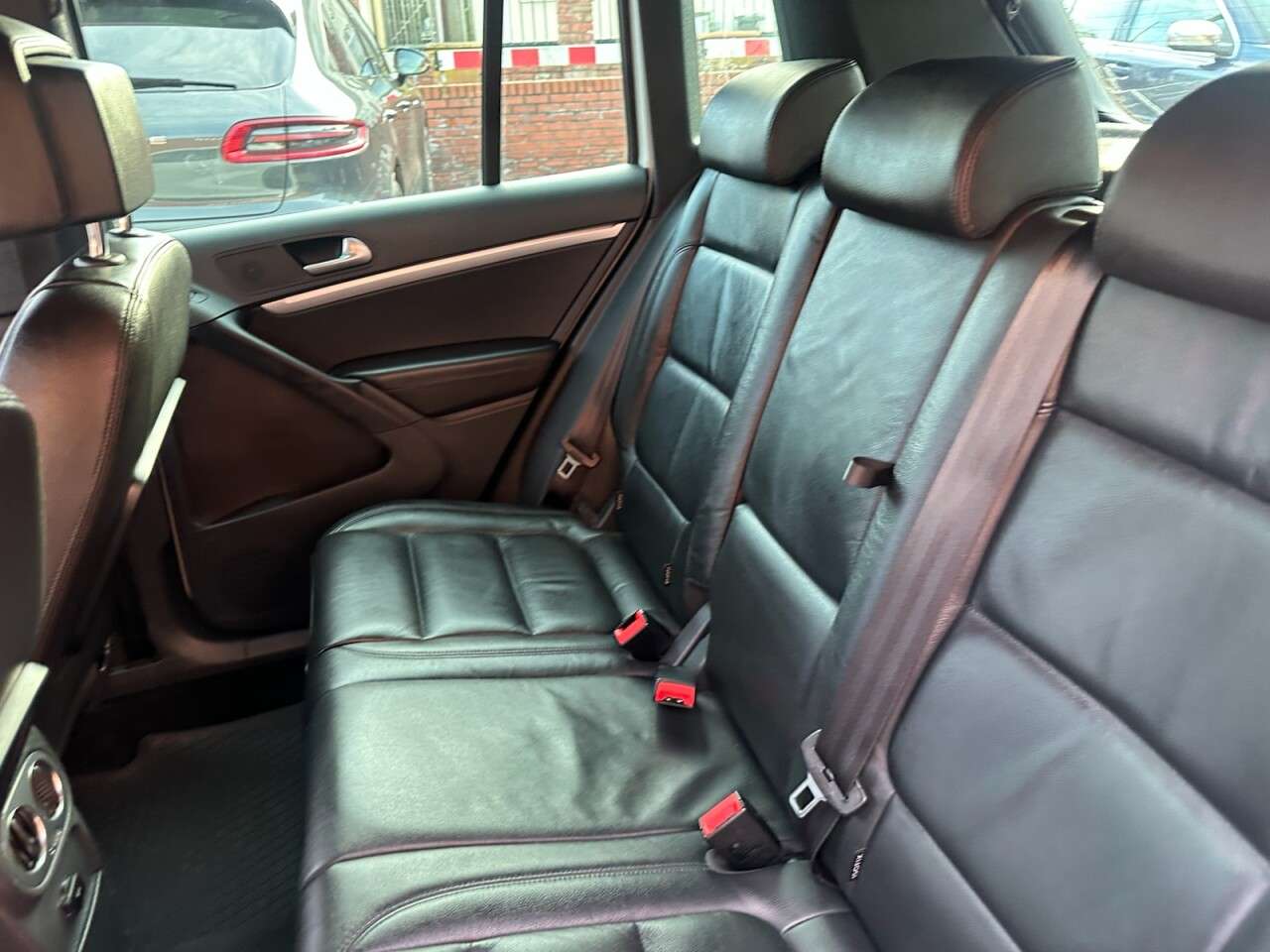 2015 VOLKSWAGEN TIGUAN 2015 VOLKSWAGEN TIGUAN