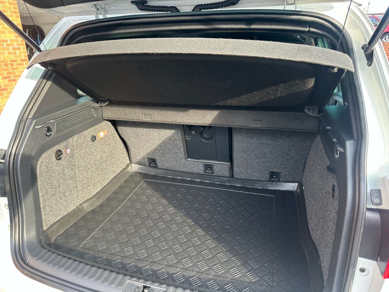 2015 VOLKSWAGEN TIGUAN 2015 VOLKSWAGEN TIGUAN