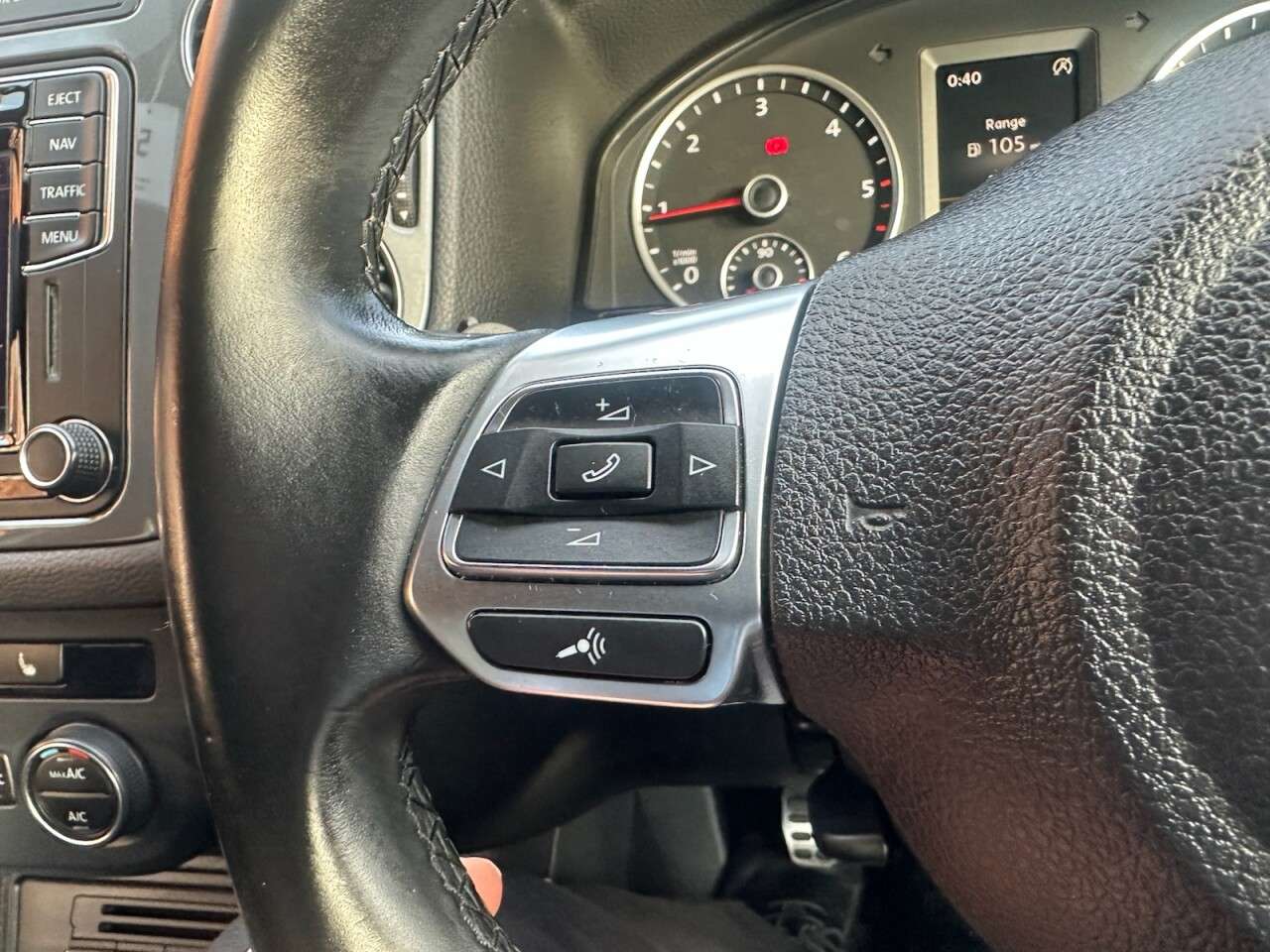 2015 VOLKSWAGEN TIGUAN 2015 VOLKSWAGEN TIGUAN