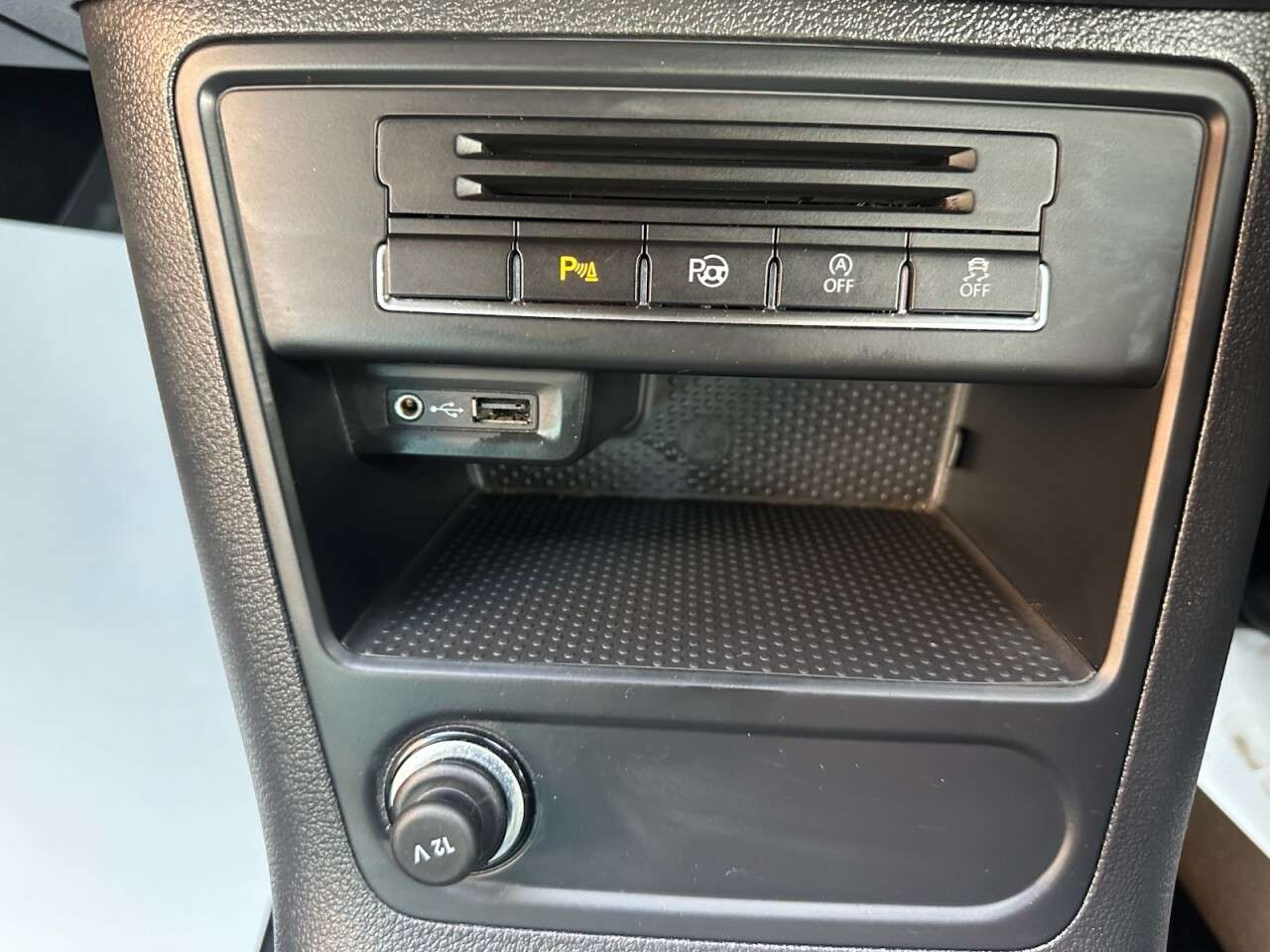 2015 VOLKSWAGEN TIGUAN 2015 VOLKSWAGEN TIGUAN