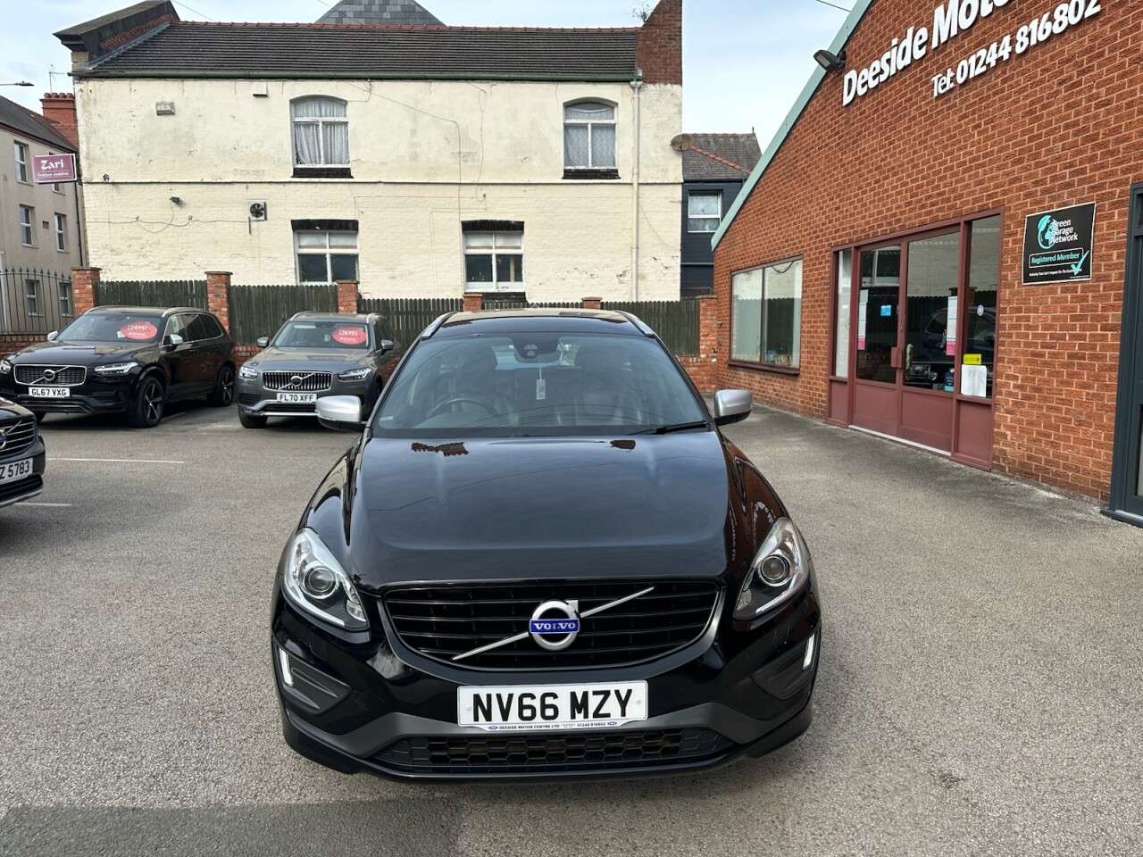 2017 VOLVO XC60 2017 VOLVO XC60