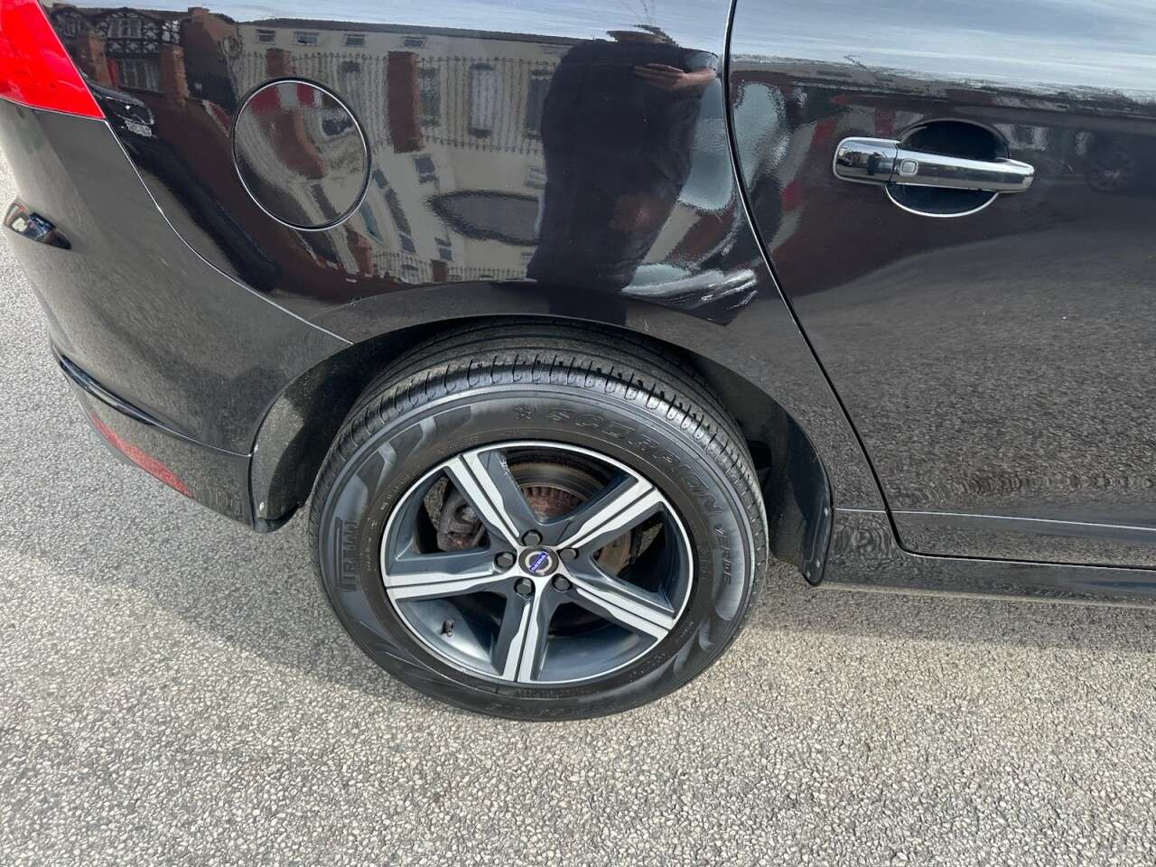 2017 VOLVO XC60 2017 VOLVO XC60