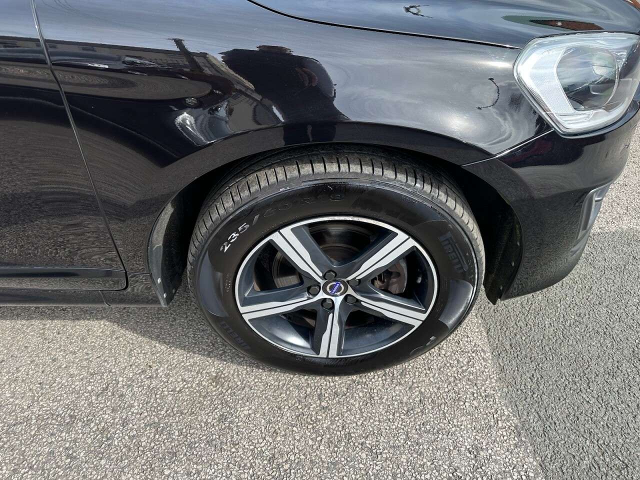 2017 VOLVO XC60 2017 VOLVO XC60