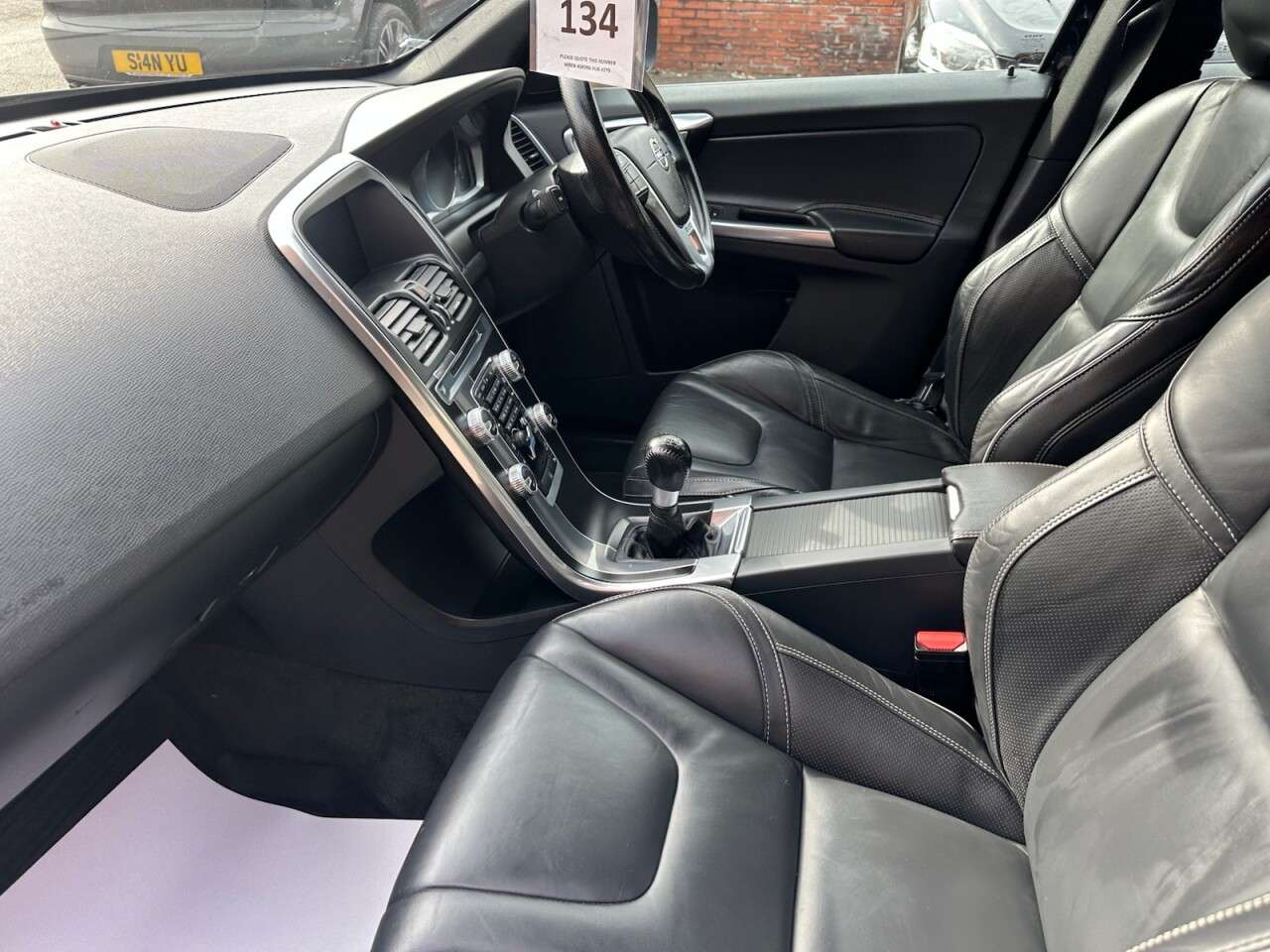 2017 VOLVO XC60 2017 VOLVO XC60