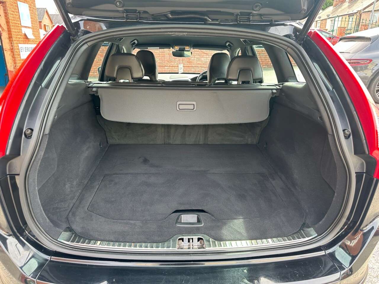 2017 VOLVO XC60 2017 VOLVO XC60