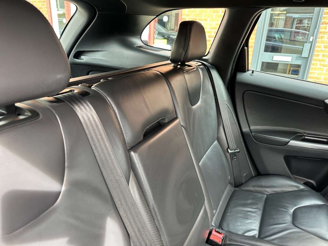 2017 VOLVO XC60 2017 VOLVO XC60