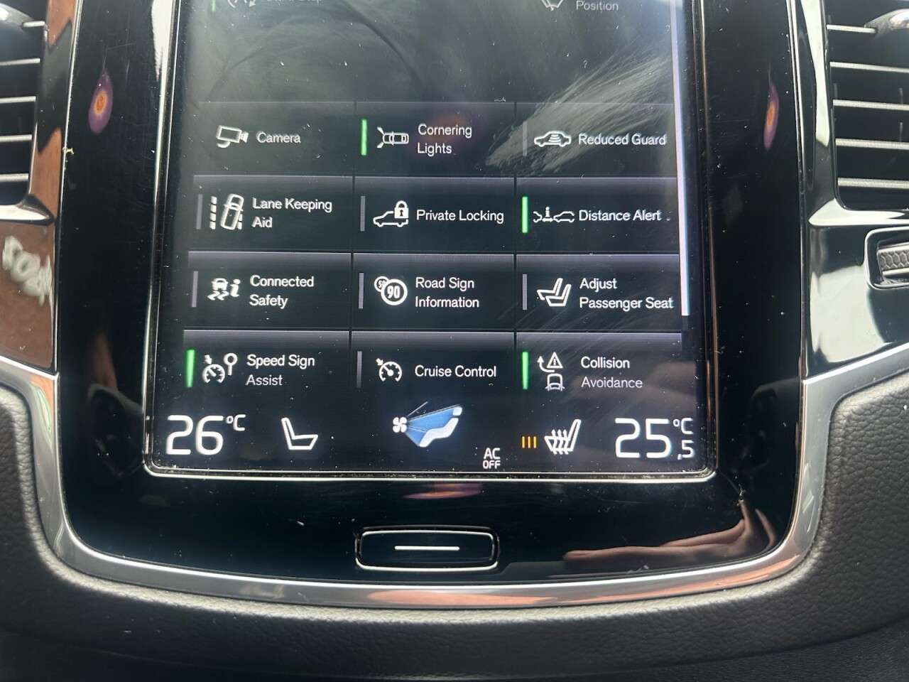 2018 VOLVO XC90 2018 VOLVO XC90