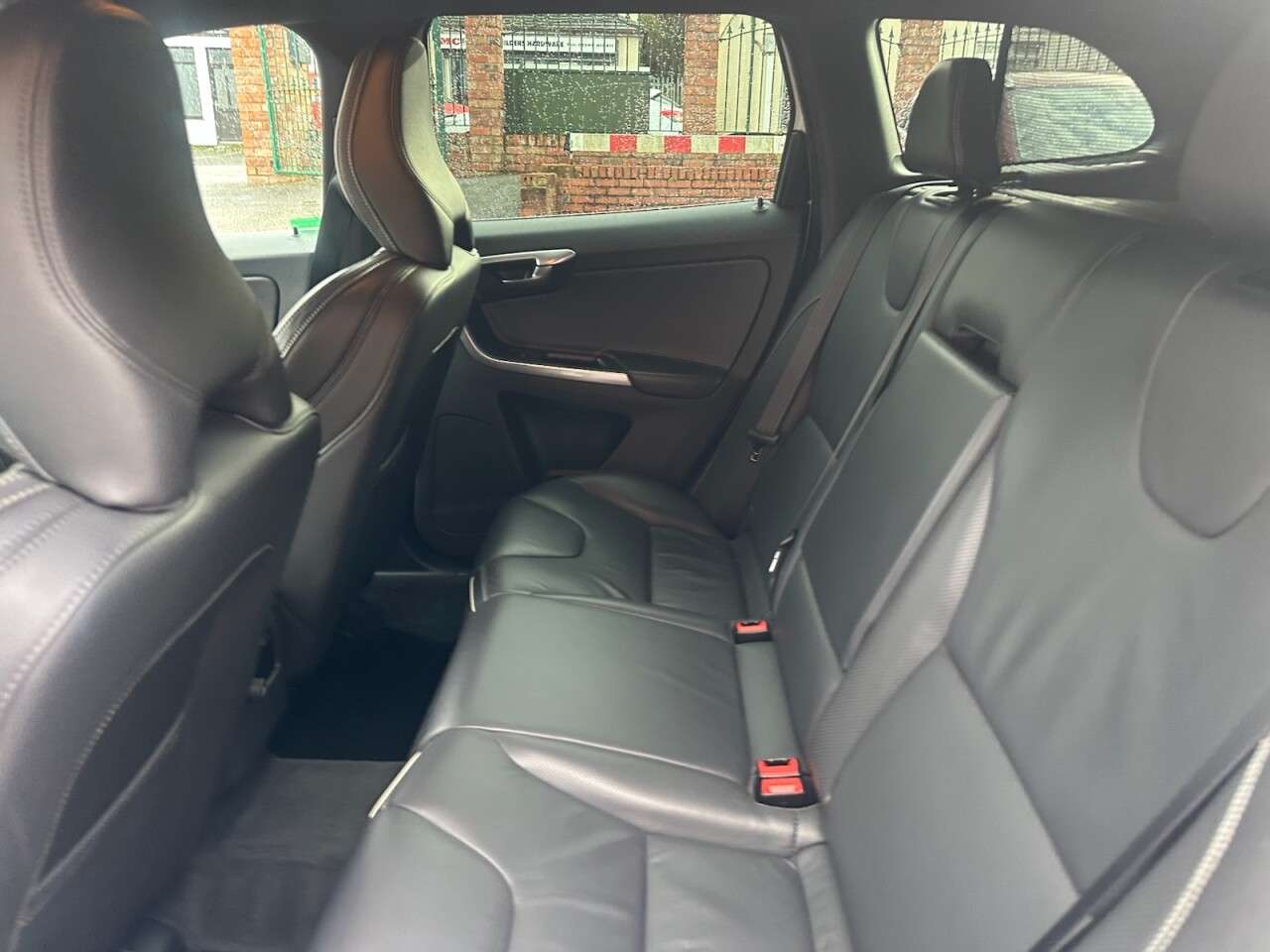 2016 VOLVO XC60 2016 VOLVO XC60