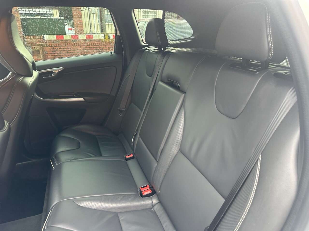 2016 VOLVO XC60 2016 VOLVO XC60