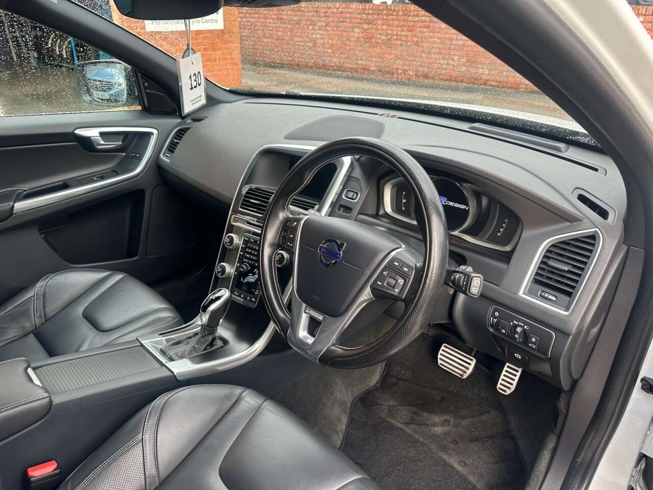 2016 VOLVO XC60 2016 VOLVO XC60