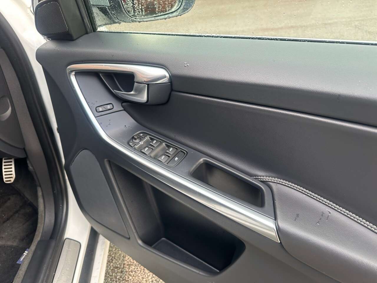 2016 VOLVO XC60 2016 VOLVO XC60