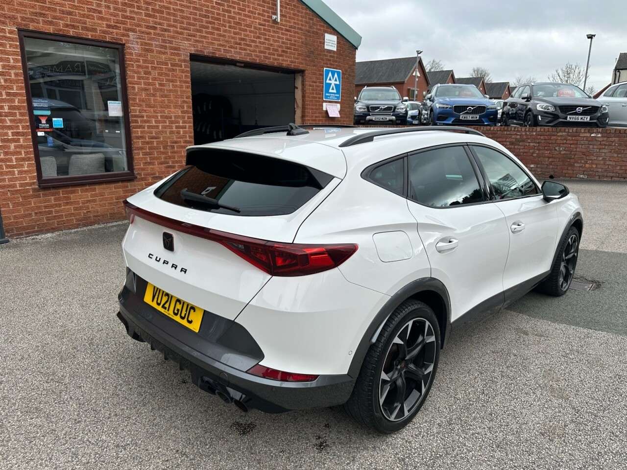 2021 CUPRA FORMENTOR 2021 CUPRA FORMENTOR