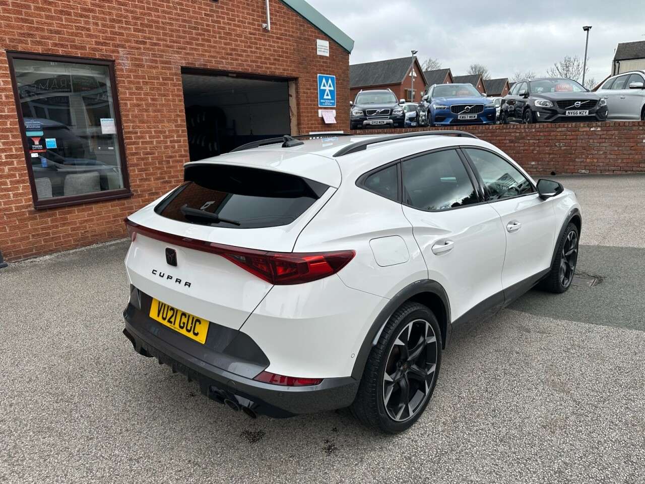 2021 CUPRA FORMENTOR 2021 CUPRA FORMENTOR