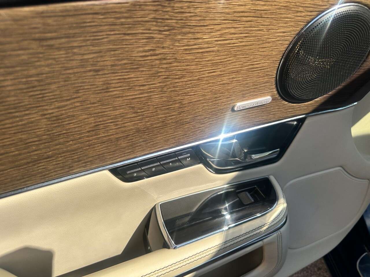2010 JAGUAR XJ 2010 JAGUAR XJ