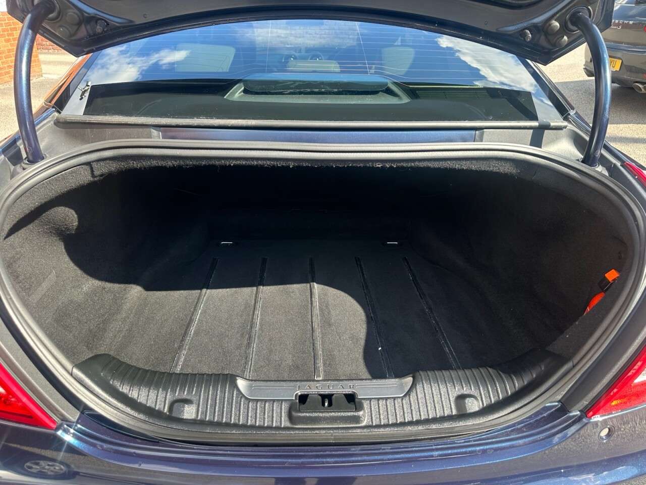 2010 JAGUAR XJ 2010 JAGUAR XJ