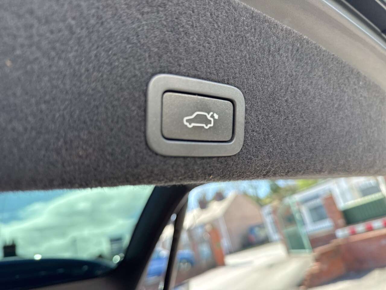 2017 VOLVO XC60 2017 VOLVO XC60