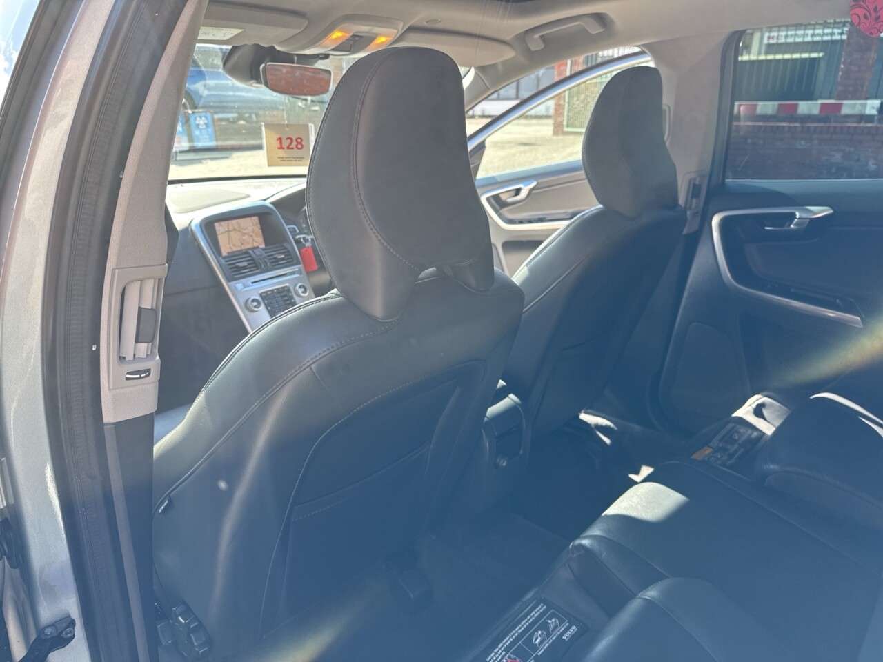 2017 VOLVO XC60 2017 VOLVO XC60